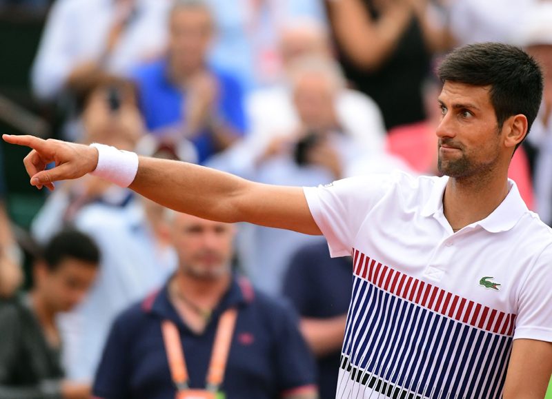 Nadal cruises into quarters