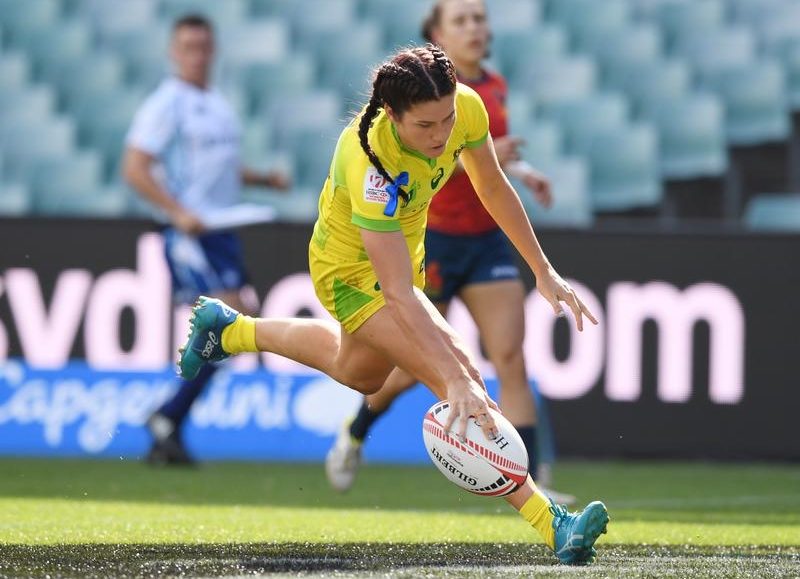 Fiji edge New Zealand in last-second thriller at Sydney 7s
