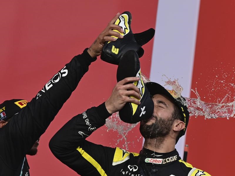 shoe ricciardo