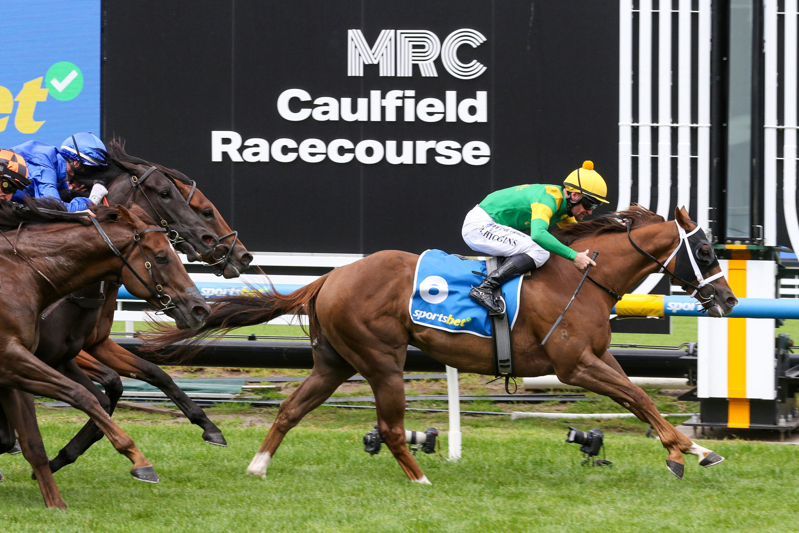 Jockeys give new Caulfield track tick of approval | Sports News Australia